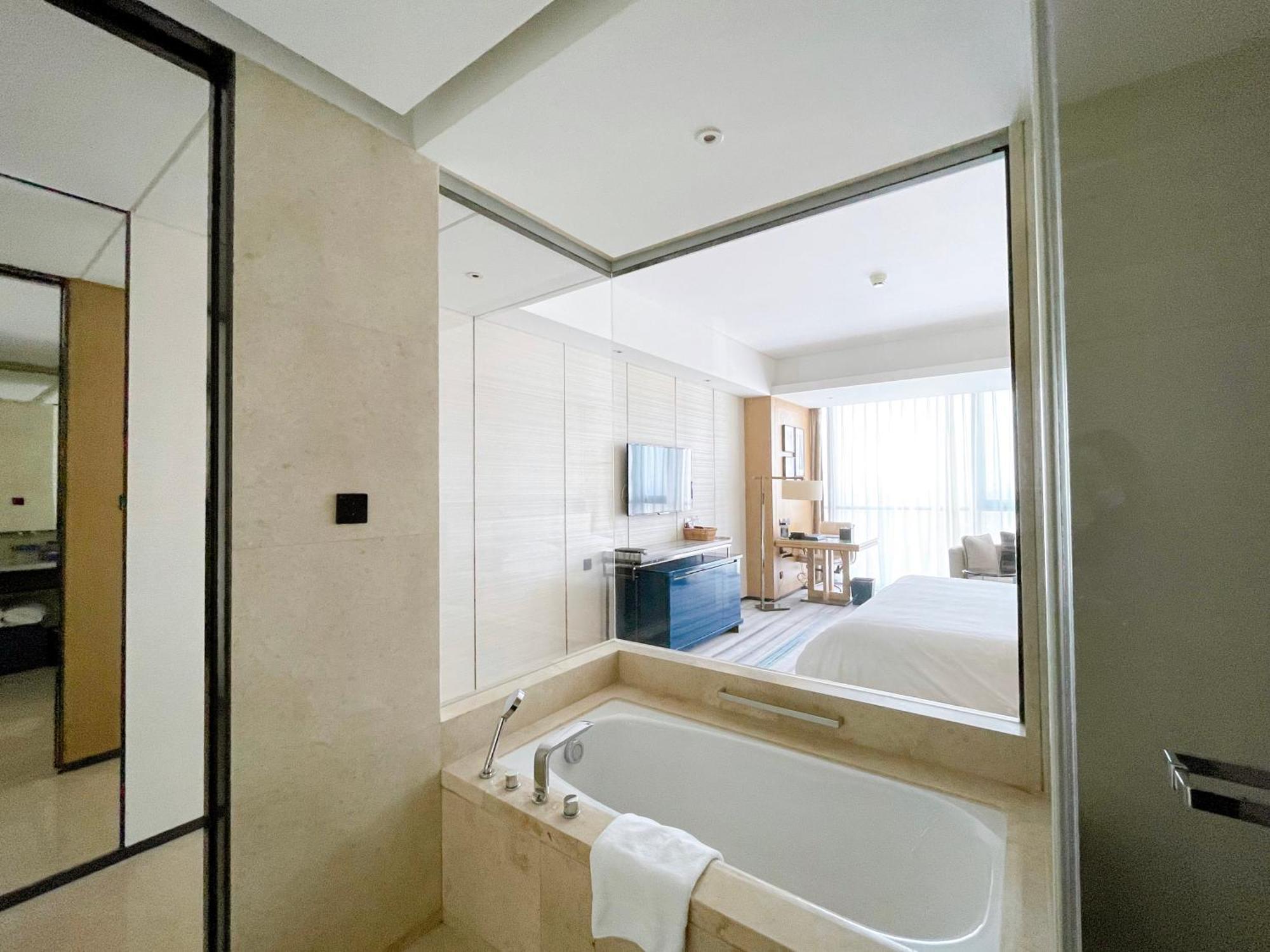 Sheraton Zibo Hotel Exterior photo